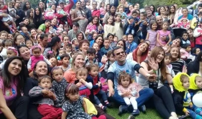 Liga de los múltiples en una de las reuniones.