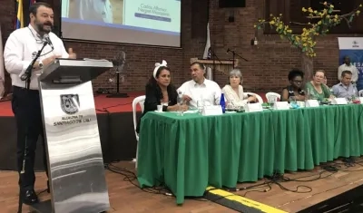 El defensor del Pueblo de Colombia, Carlos Negret.