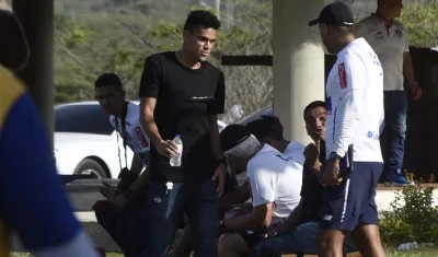 El delantero Luis Díaz visitó la sede Adelita de Char del Junior de Barranquilla, pensando en su paso al fútbol europeo.