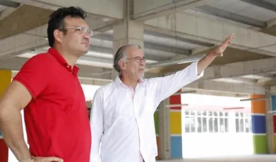 El Secretario de Educación, Dagoberto Barraza y el Gobernador, Eduardo Verano.