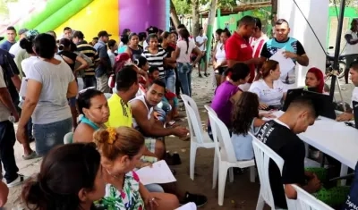 Imagen de una feria de empleo en Soledad.