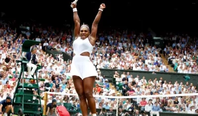 Serena Williams celebra su triunfo. 