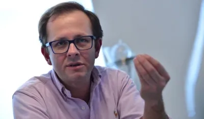 Fotografía de archivo del 18 de diciembre de 2016, del exministro colombiano Andrés Felipe Arias durante una entrevista en Weston (Estados Unidos). 