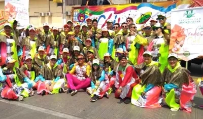 Integrantes de la Chiva Periodística.