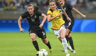 Natalia Gaitán, defensa colombiana. 