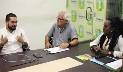 Alcalde de Soledad, Joao Herrera, y la secretaria de Gobierno Municipal, Josefa Cassiani Pérez.