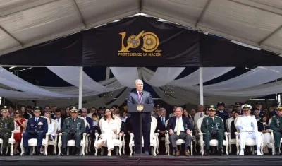 El Presidente Iván Duque durante la celebración de los 100 años de la Fuerza Aérea Colombiana.