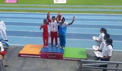 Estudiantes participantes de los Juegos Supérate Intercolegiados. 