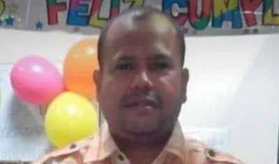 Luis Henry Barón en una reunión familiar.