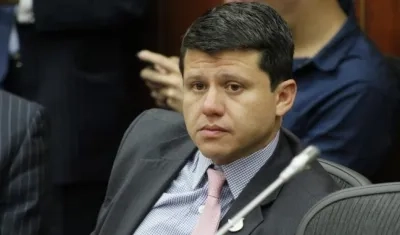Bernardo Elías, excongresista.