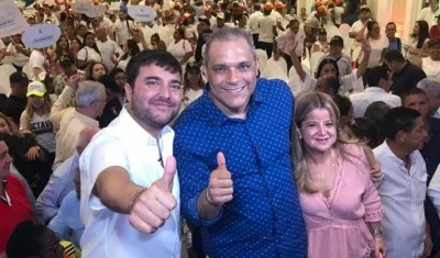 El candidato a la Alcaldía, Jaime Pumarejo; el Senador José David Name y la aspirante a la Gobernación, Elsa Noguera.