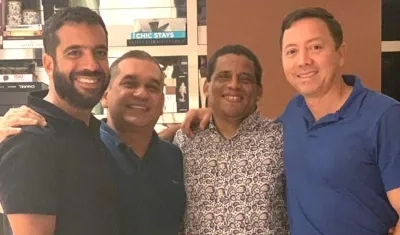 El Senador Arturo Char, Santiago Arias, Javier Acuña y el candidato a la Alcaldía de Soledad, William Torres.