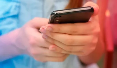 Prevenga y proteja a sus hijos de caer en manos de los ciberdelincuentes a través de las redes sociales.