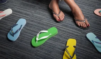 Las sandalias han pasado de ser un artículo informal a lo más 'trendy'.