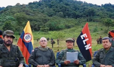 Miembros del COCE del ELN.