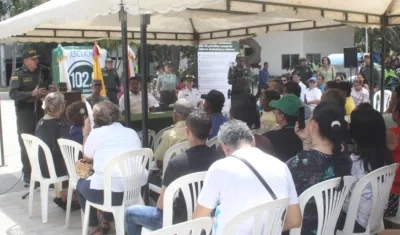 Socialización de la Policía.