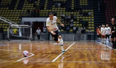 El jugador Douglas Nunes.