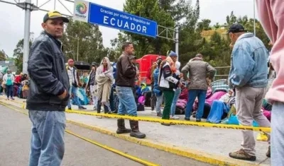 Las solicitudes se deberán efectuar en línea y todos los requisitos se deberán cargar por Internet.