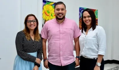 Vanessa Ballesteros, Ronald Chavarro y María José Oñoro.