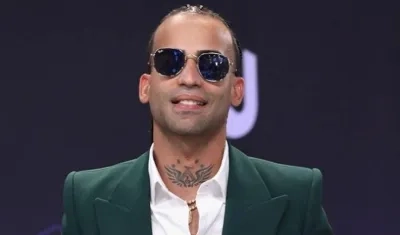 El reguetonero Arcángel.