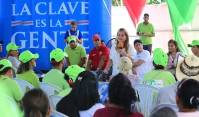 La candidata a la Gobernación del Atlántico, Elsa Noguera.