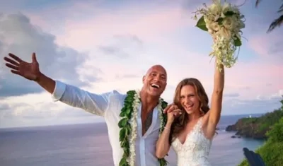 El actor Dwayne "The Rock" Johnson y su esposa Lauren Hashian.