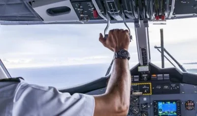 El implicado incurrió en los delitos mencionados a través de irregularidades que terminaron por avalar la homologación.