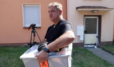 Autoridades trabajan para buscar la cobra, que es altamente venenosa. 