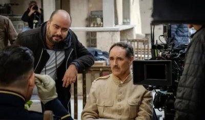 El cineasta colombiano Ciro Guerra dirigiendo la película.