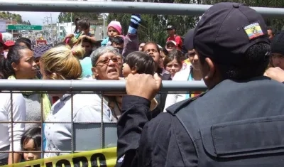 Imagen de la protesta en el puente Rumichaca.