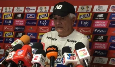 Julio Comesaña, técnico de Junior. 