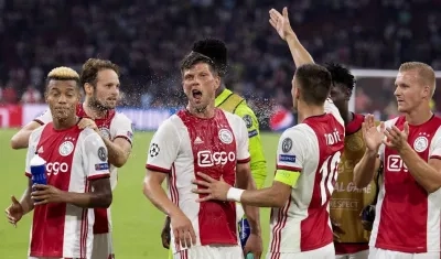 El Ajax aspira a repetir una gran salida internacional. 