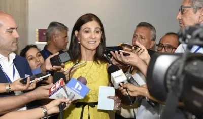 La Ministra de Transporte, Ángela María Orozco