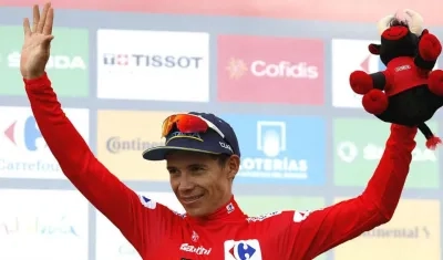 Miguel Ángel López, de nuevo líder de la Vuelta a España. 