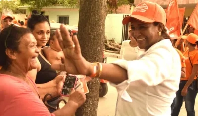 Beatriz Barraza, candidata a la Alcaldía de Soledad.