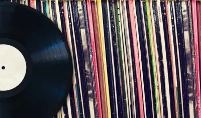 'Trojeando y programando': concurso de coleccionistas de discos.