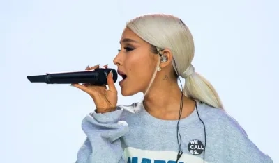 Ariana Grande, cantante estadounidense.