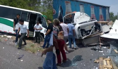Así quedaron los vehículos tras el accidente.
