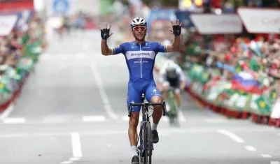 Philippe Gilbert celebra su triunfo en Bilbao. 