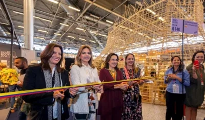 Inauguración de uno de los espacios de ProColombia en Francia.