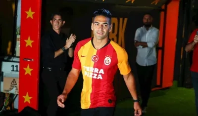 Falcao García durante su presentación. 