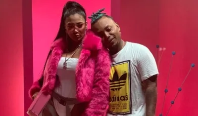 Yuranis León y Mr Black.