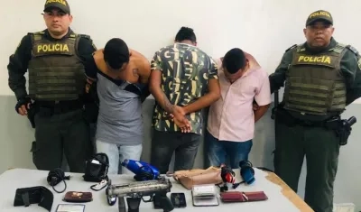 Capturados por robo a peluquería.