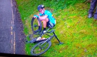 Germán Darío Gómez llora por la desilusión. 