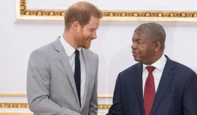 El príncipe Harry y João Lourenço, presidente de Angola.