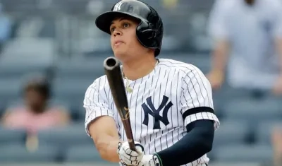 Giovanni Urshela, pelotero colombiano. 