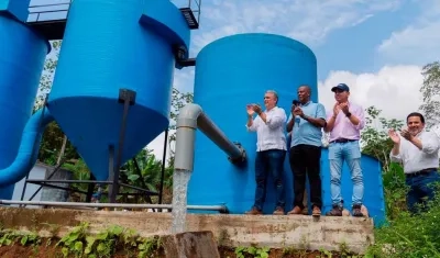 Presidente Iván Duque inauguró planta de tratamiento de agua potable en Bojayá (Chocó), que beneficiará a 1.689 personas.