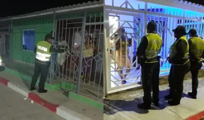 Entrega de los números de la Policía a la comunidad del sector.