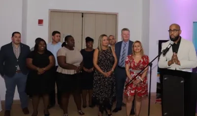 Hoteleros, aerolínea y oficina de turismo de Curazao durante el lanzamiento de la ruta Barranquilla-Curazao.