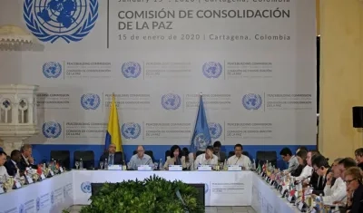 Imagen de la reunión de la Comisión de Paz.